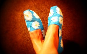 hand painted toms